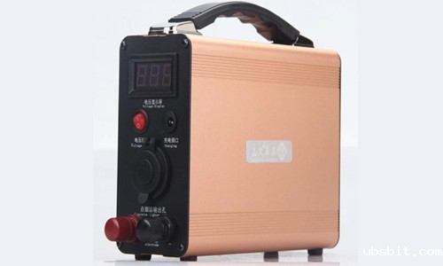 1545617575909327.jpg 便携式UPS户外应急电源.jpg