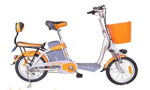 铁锂电池电动车.jpg 铁锂电池电动车.jpg