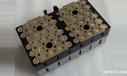 磷酸铁锂电池组.jpg 磷酸铁锂电池组.jpg