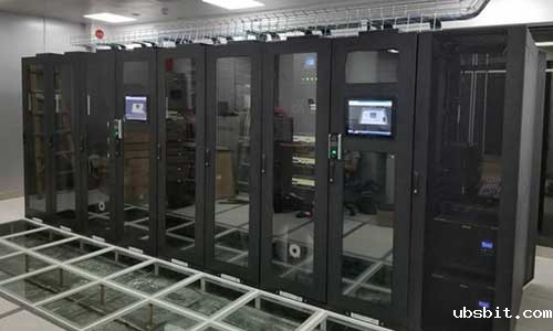 机房UPS.jpg